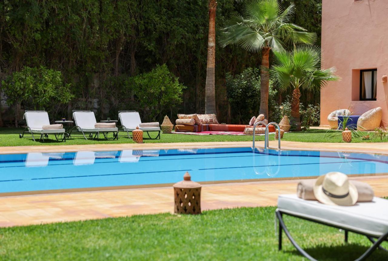 Tiguemine Sarah Hotel Douar Akkara Buitenkant foto