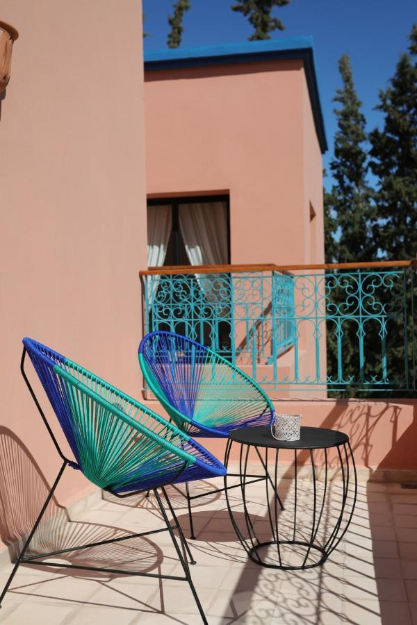 Tiguemine Sarah Hotel Douar Akkara Buitenkant foto